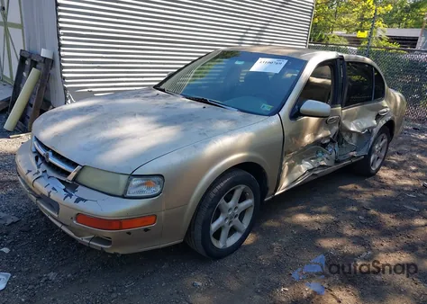 1998 Nissan Maxima Gle/Gxe/Se из США, поврежденный, VIN JN1CA21D7WM919134